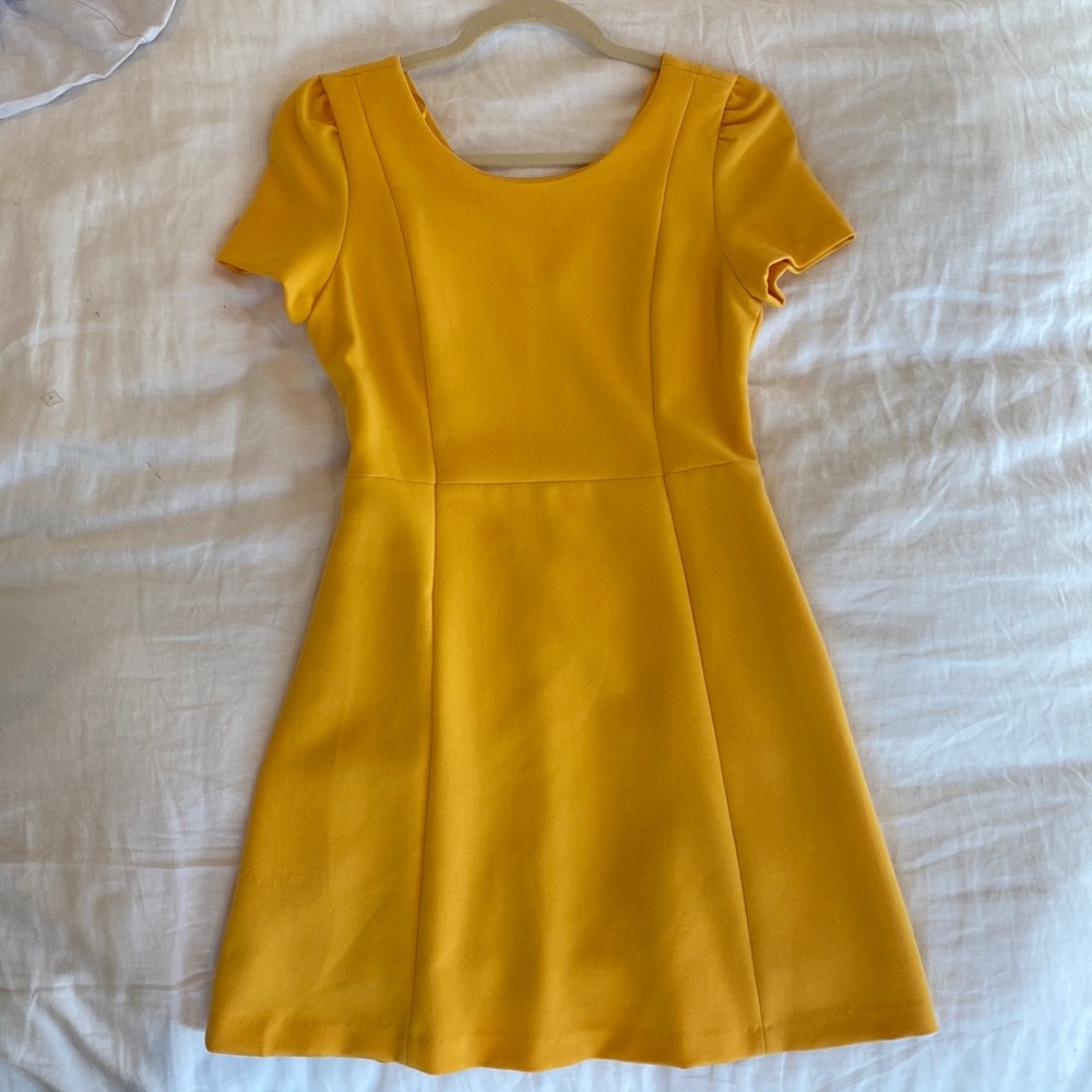 Yellow short sleeve a-line dress